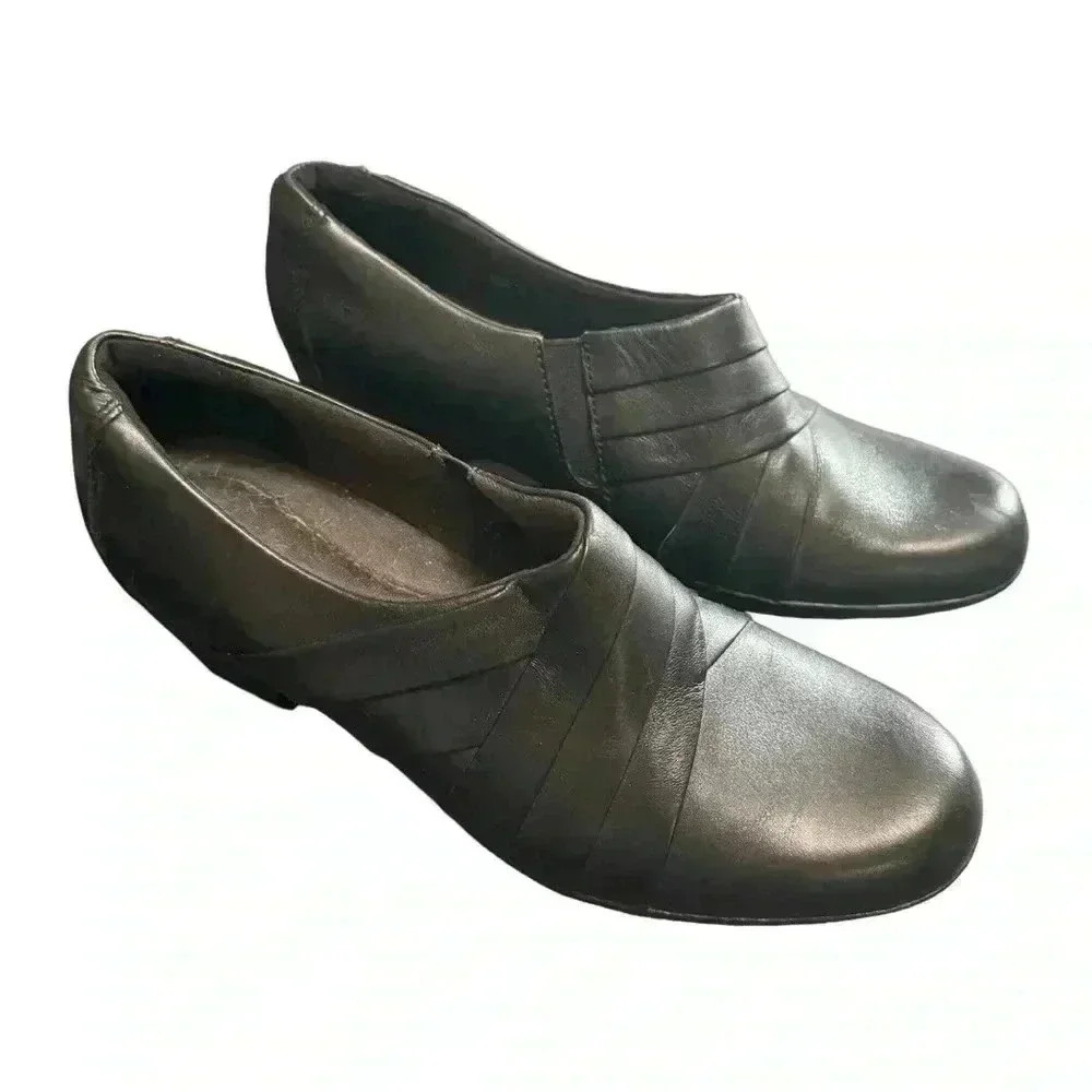Clark’s Collection Genette Black Leather Clog Size 8